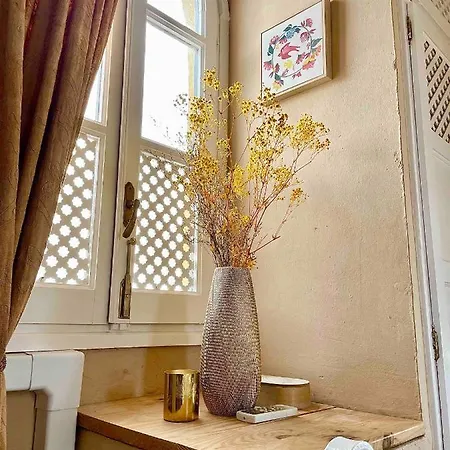 Feriehus Charming Tower House With Amazing Sea Views *
